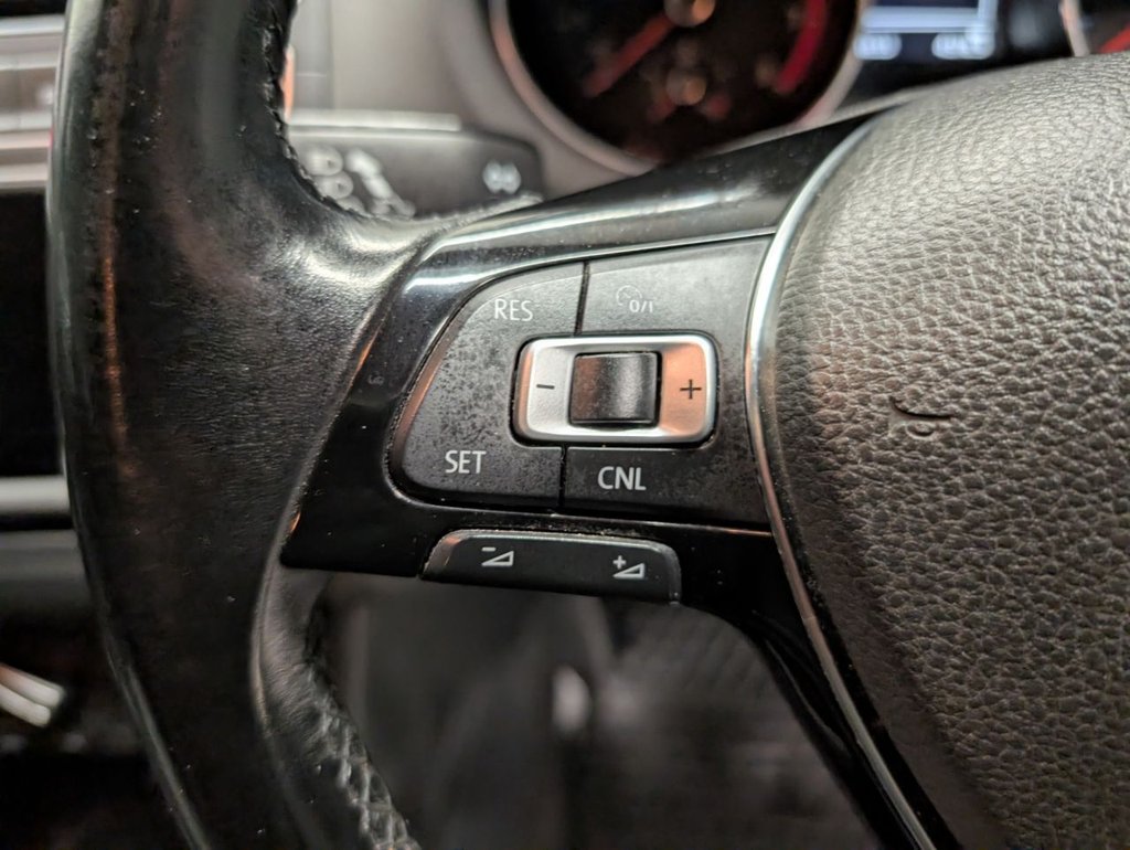 Used Volkswagen Polo 2016 for sale - 77236638: Photo 49