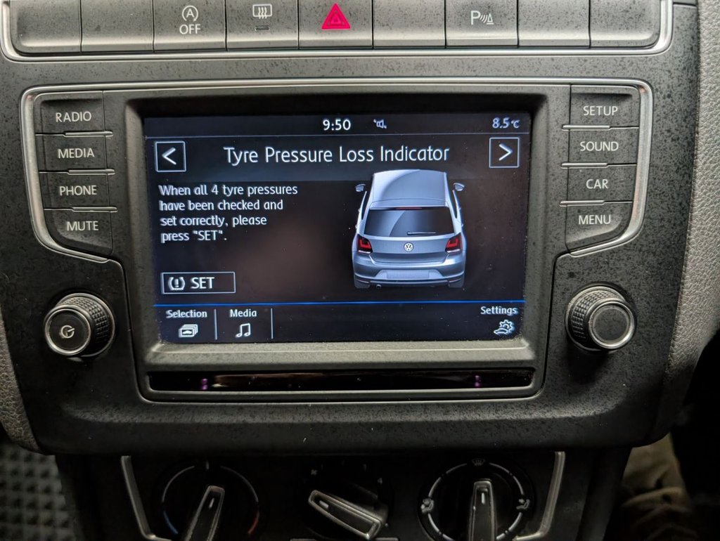 Used Volkswagen Polo 2016 for sale - 77236638: Photo 56