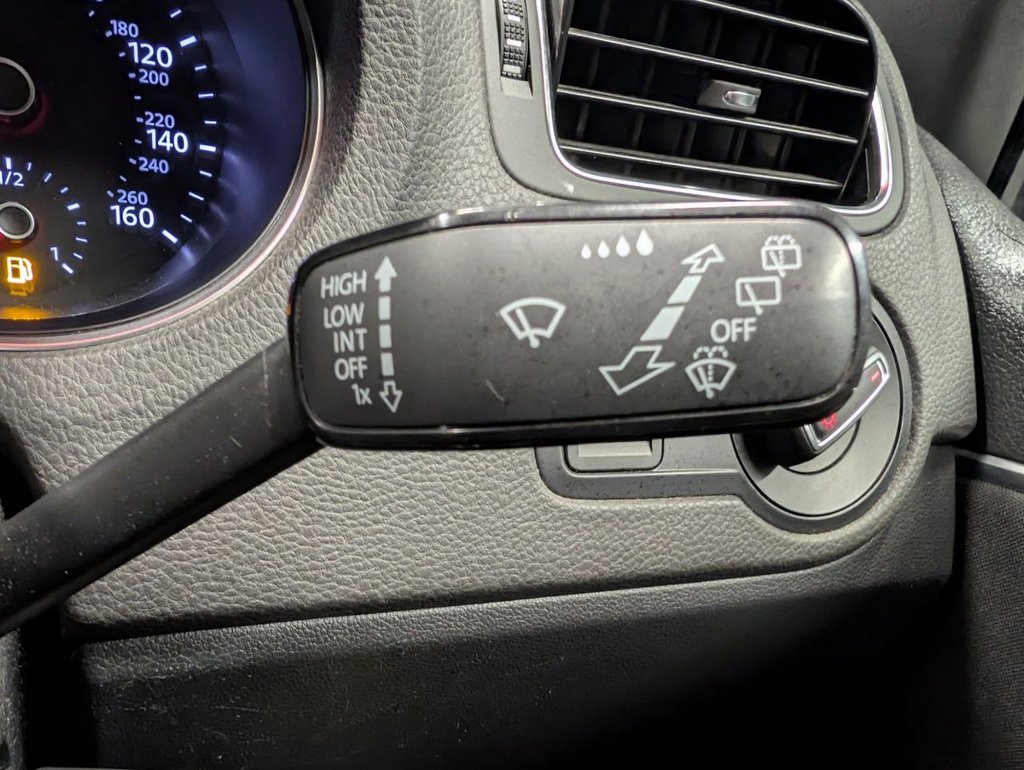 Used Volkswagen Polo 2016 for sale - 77236638: Photo 65