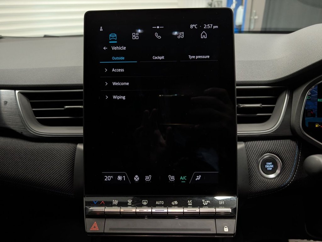 Used Renault Captur 2024 for sale - 77188484: Photo 61