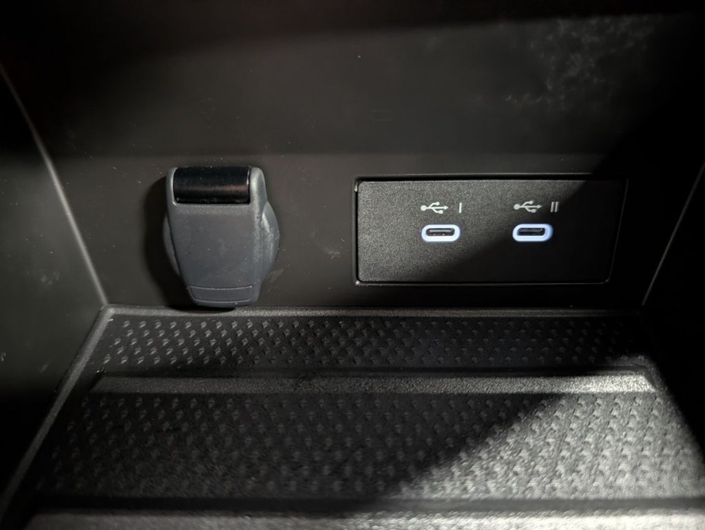 Used Renault Captur 2024 for sale - 77188484: Photo 67