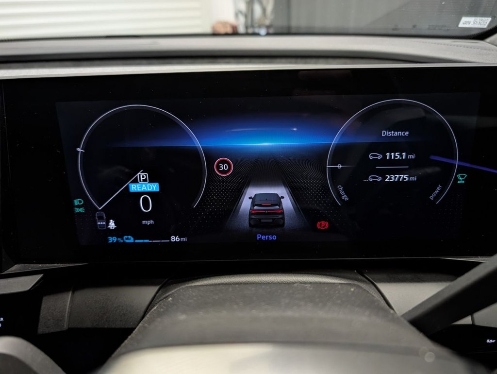 Used Renault Megane E Tech 2023 for sale - 78154284: Photo 70