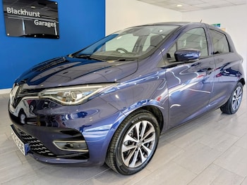 2022 (22) - R135 EV50 52kWh GT Line + Hatchback 5dr Electric Auto (Rapid Charge) (134 b