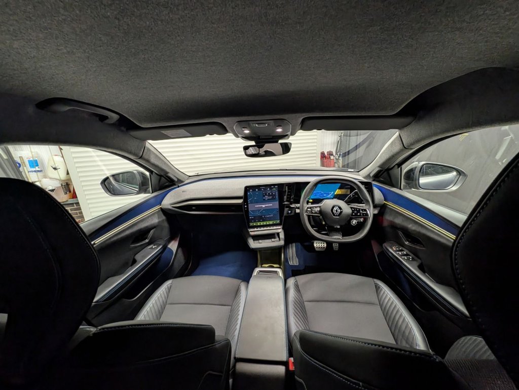 Used Renault Scenic E-Tech 2024 for sale - 77139943: Photo 52