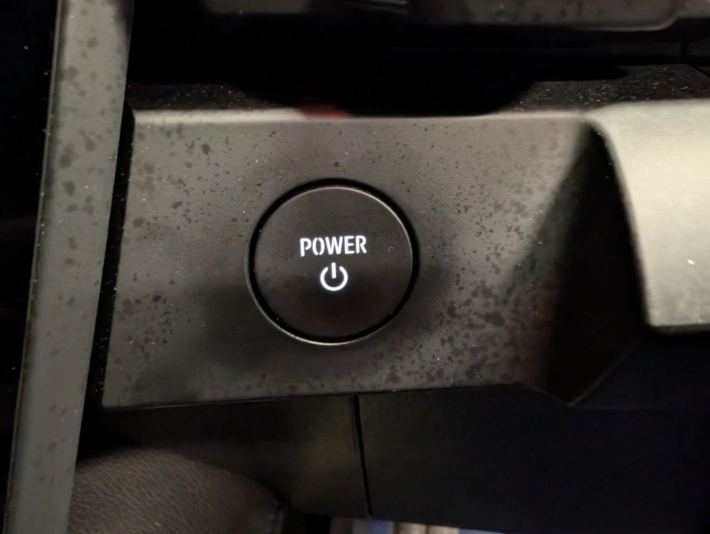 Used Renault Scenic E-Tech 2024 for sale - 77139943: Photo 62