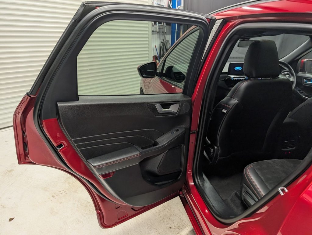 Used Ford Kuga 2022 for sale - 77356039: Photo 29