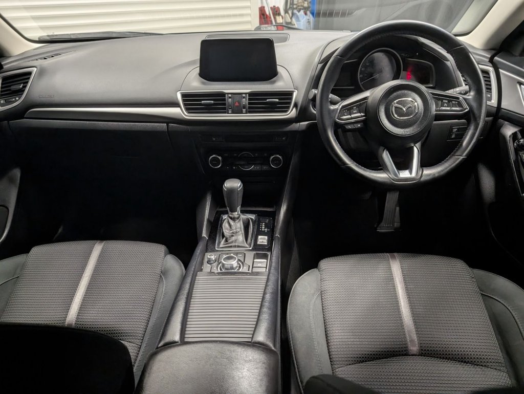 Used Mazda Mazda3 2016 for sale - 77849883: Photo 2