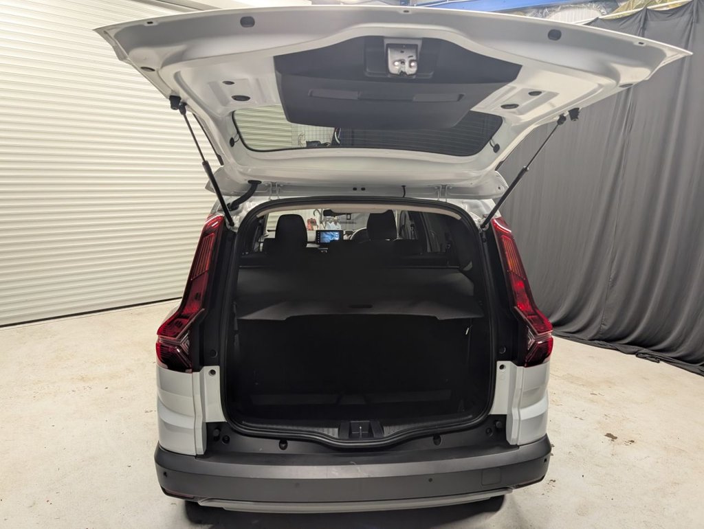 Used Dacia Jogger 2023 for sale - 78017567: Photo 33