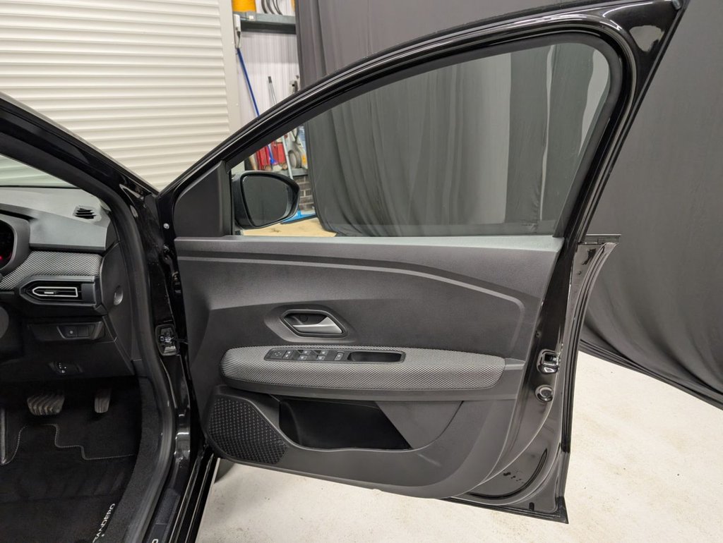 Used Dacia Sandero 2025 for sale - 77806923: Photo 37