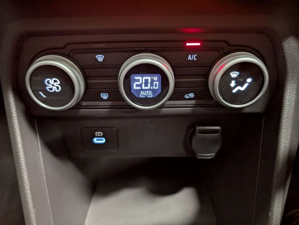 Used Dacia Sandero 2025 for sale - 77806923: Photo 65