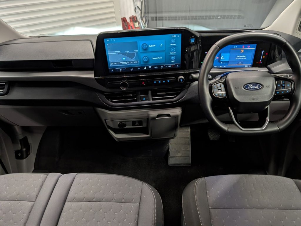 Used Ford Tourneo Custom 2024 for sale - 78096876: Photo 2