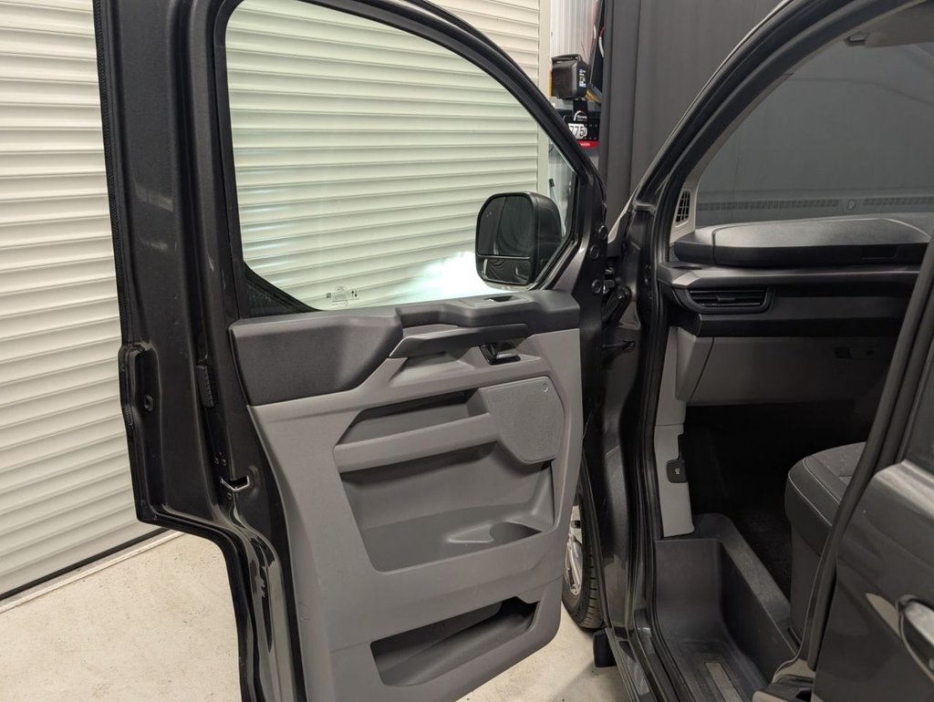 Used Ford Tourneo Custom 2024 for sale - 78096876: Photo 20