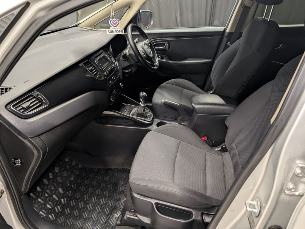 Used Kia Carens 2015 for sale - 76768643: Photo 25