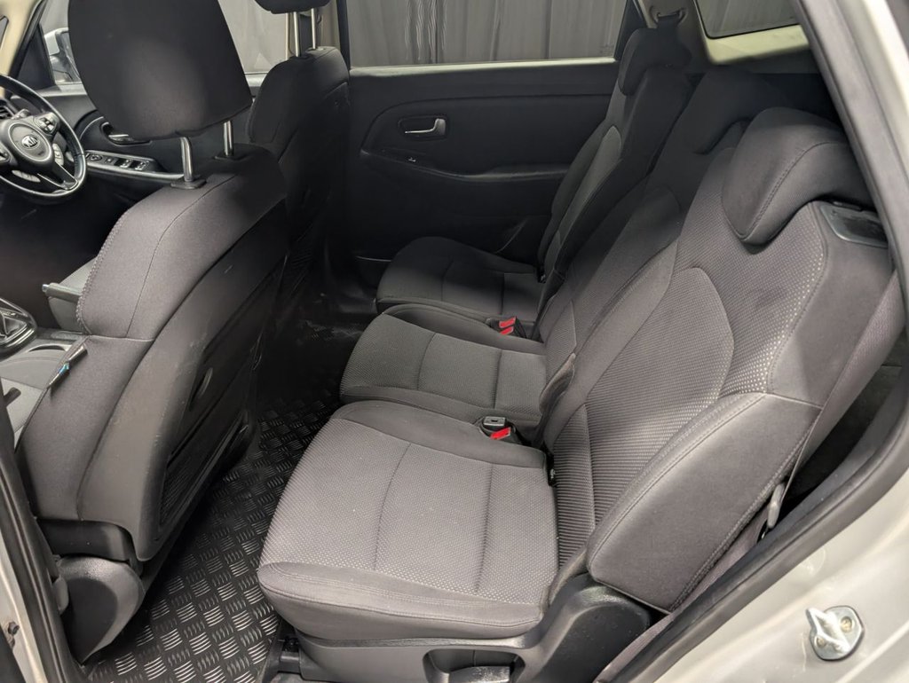 Used Kia Carens 2015 for sale - 76768643: Photo 27