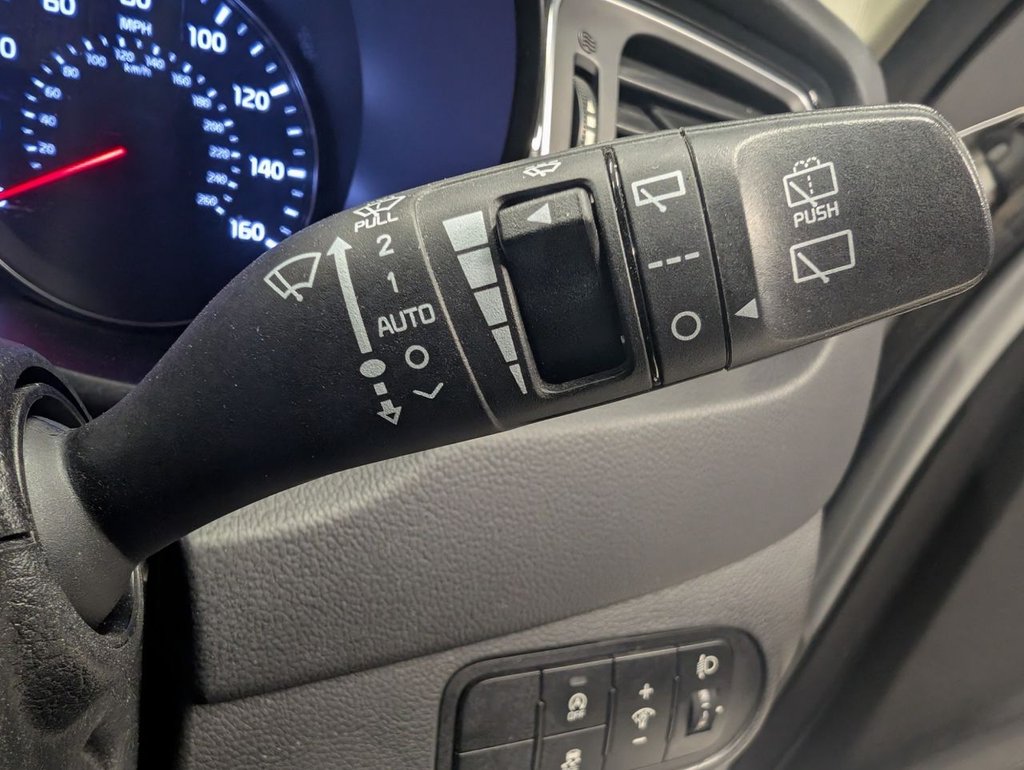 Used Kia Carens 2015 for sale - 76768643: Photo 48