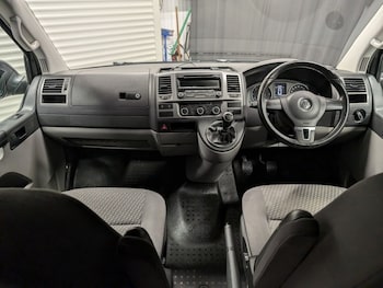 Used Volkswagen Transporter 2015 for sale - 78955440: Photo