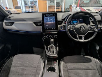 Used Renault Arkana 2024 for sale - 75973858: Photo 2