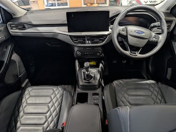 Used Ford Focus 2022 for sale - 75962012: Photo