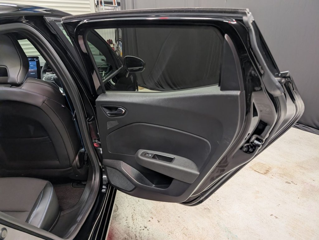 Used Renault Clio 2023 for sale - 77038341: Photo 35