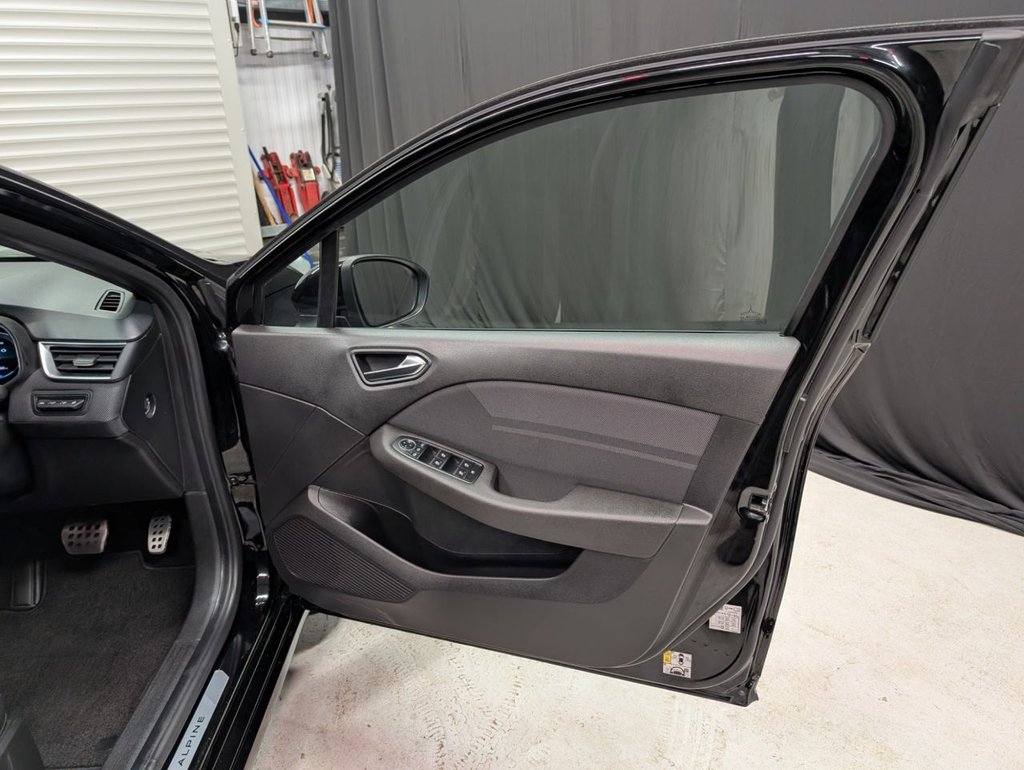 Used Renault Clio 2023 for sale - 77038341: Photo 37