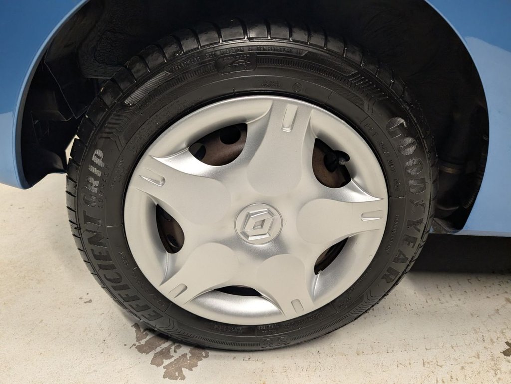 Used Renault Twingo 2011 for sale - 77936038: Photo 12