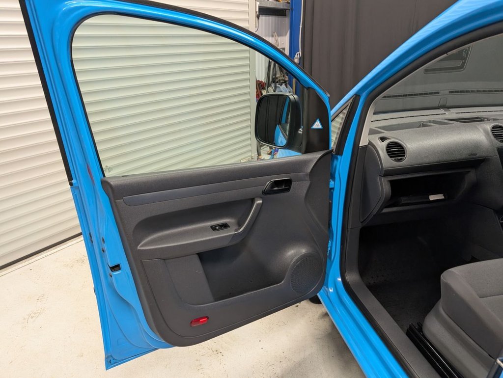 Used Volkswagen Caddy 2015 for sale - 77534775: Photo 26