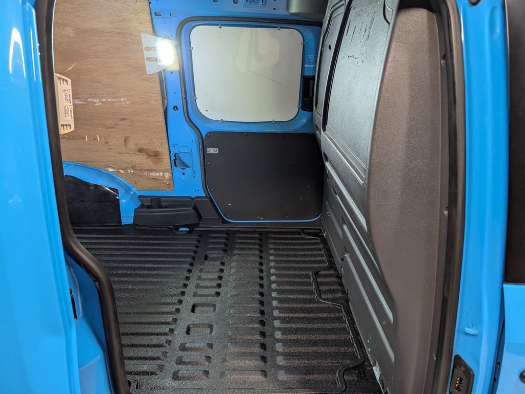 Used Volkswagen Caddy 2015 for sale - 77534775: Photo 34