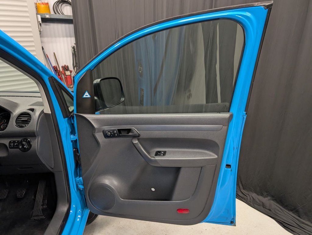 Used Volkswagen Caddy 2015 for sale - 77534775: Photo 37