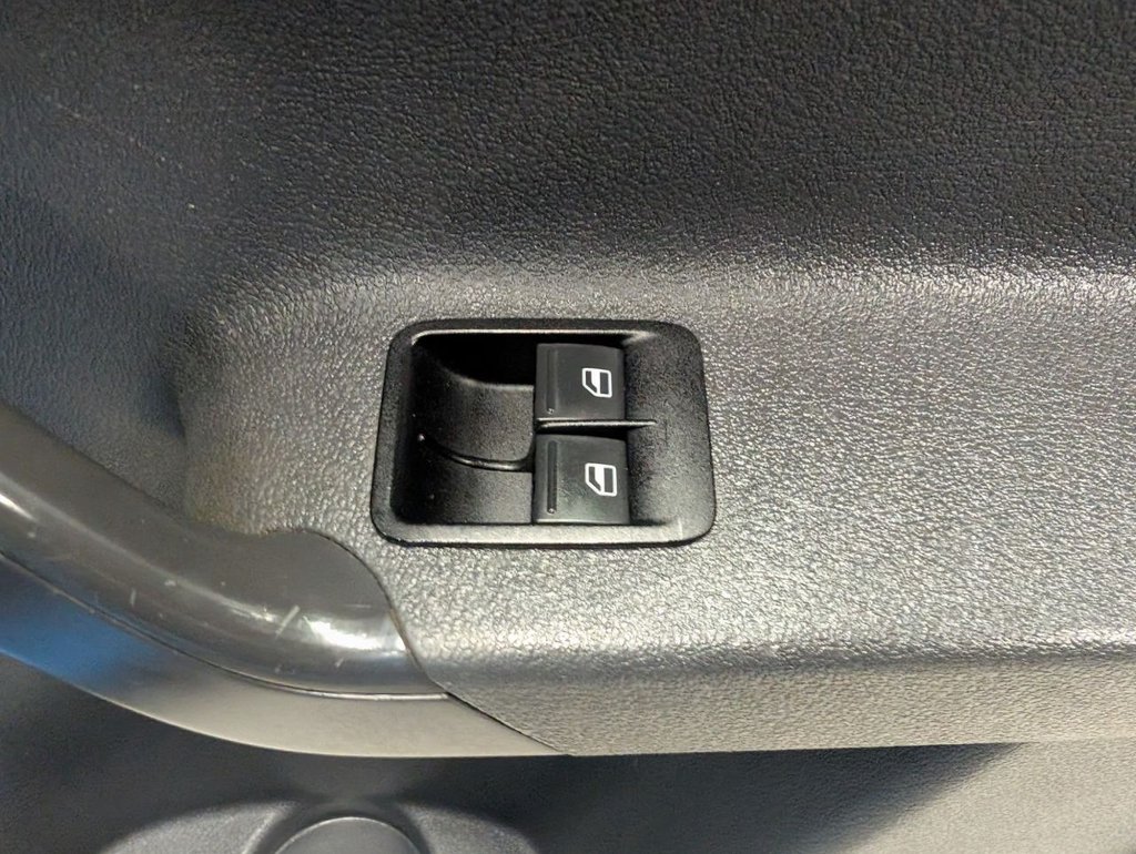 Used Volkswagen Caddy 2015 for sale - 77534775: Photo 41