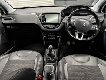 Used Peugeot 2008 2018 for sale - 78701876: Photo