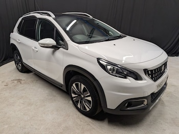 Used Peugeot 2008 2018 for sale - 78701876: Photo