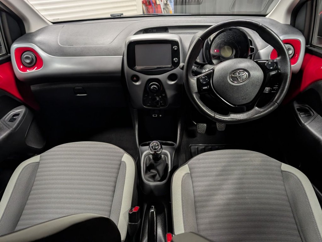 Used Toyota AYGO 2018 for sale - 77936155: Photo 2