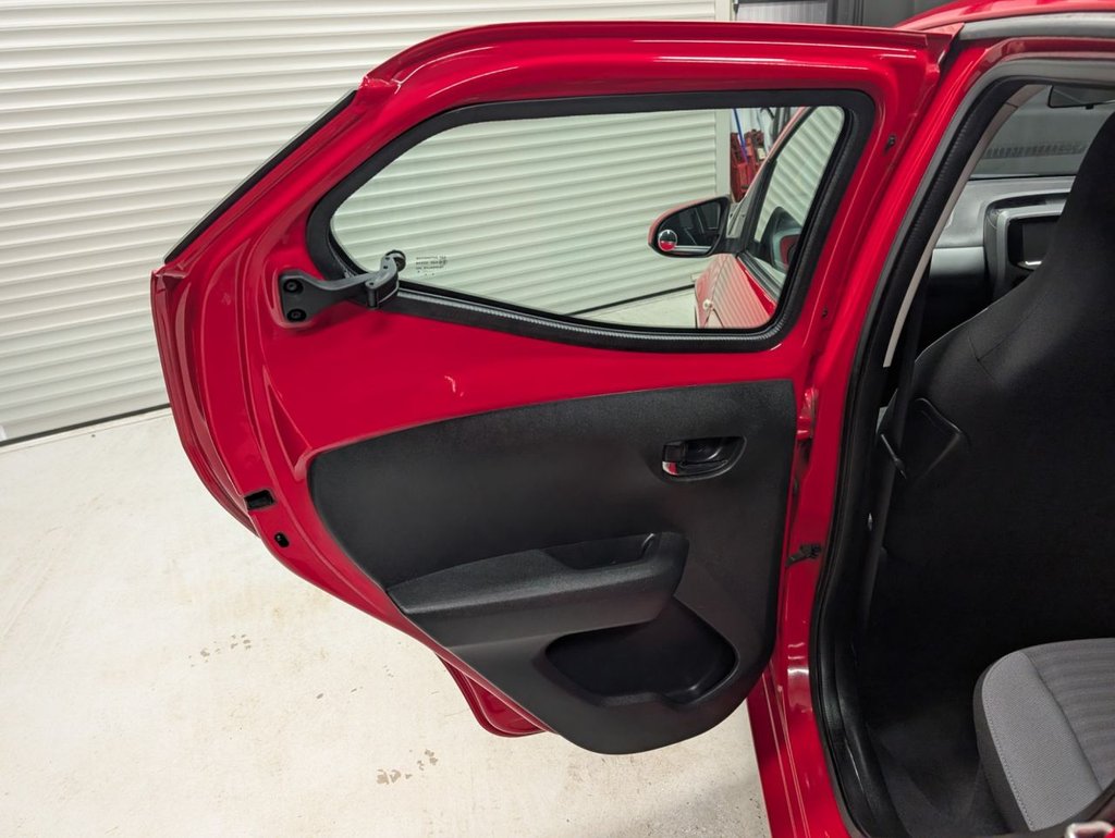 Used Toyota AYGO 2018 for sale - 77936155: Photo 28