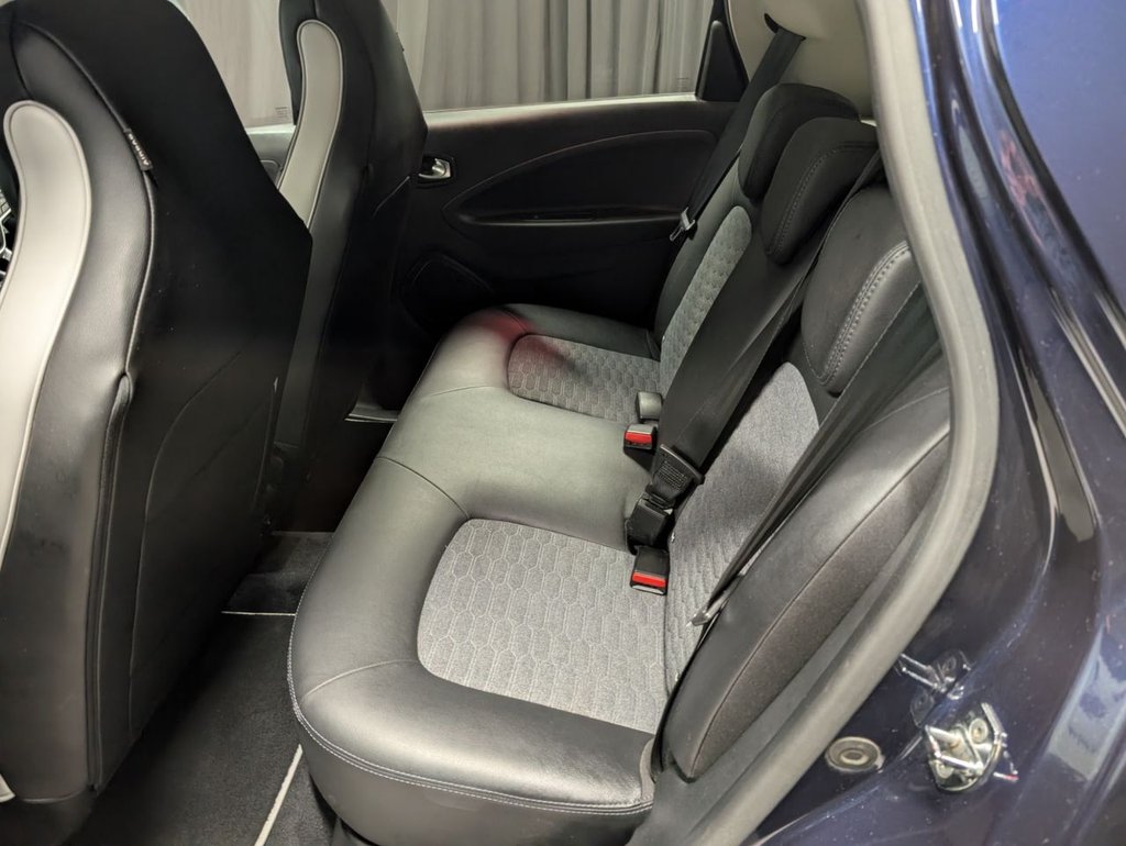 Used Renault Zoe 2022 for sale - 76923497: Photo 35