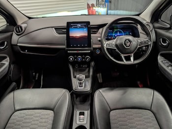 Used Renault Zoe 2022 for sale - 76923497: Photo