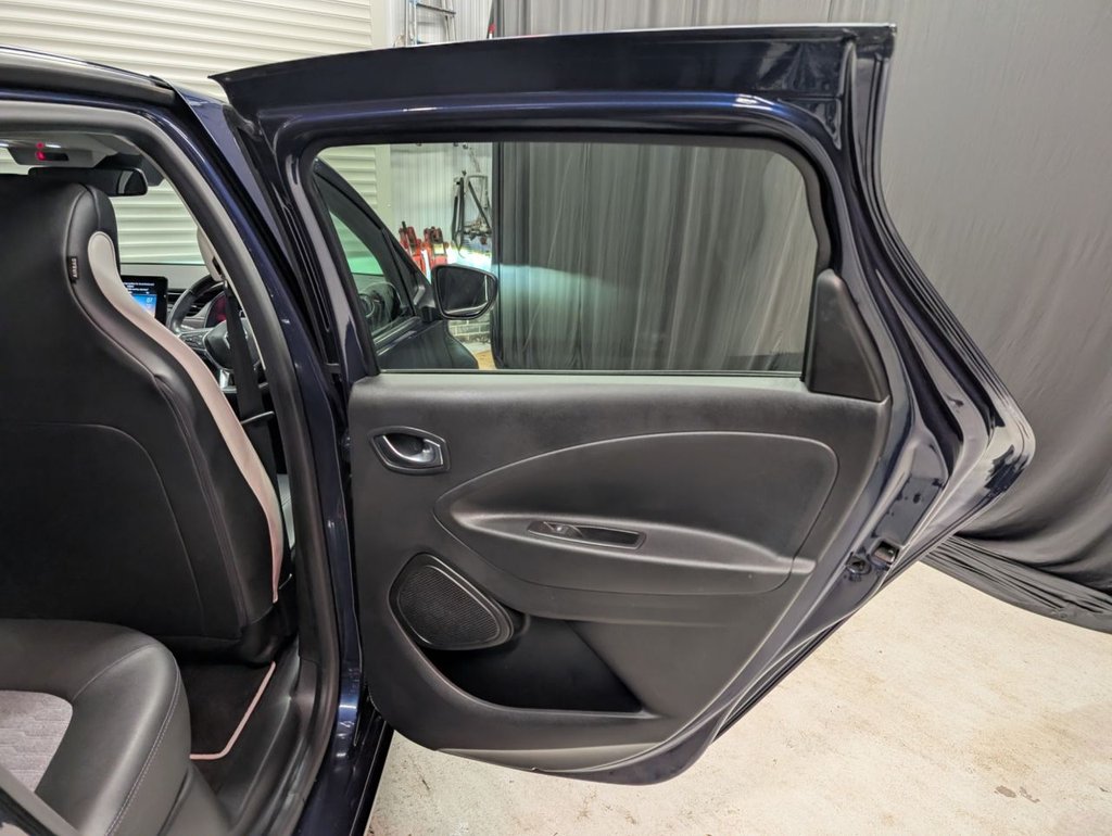 Used Renault Zoe 2022 for sale - 76923497: Photo 41