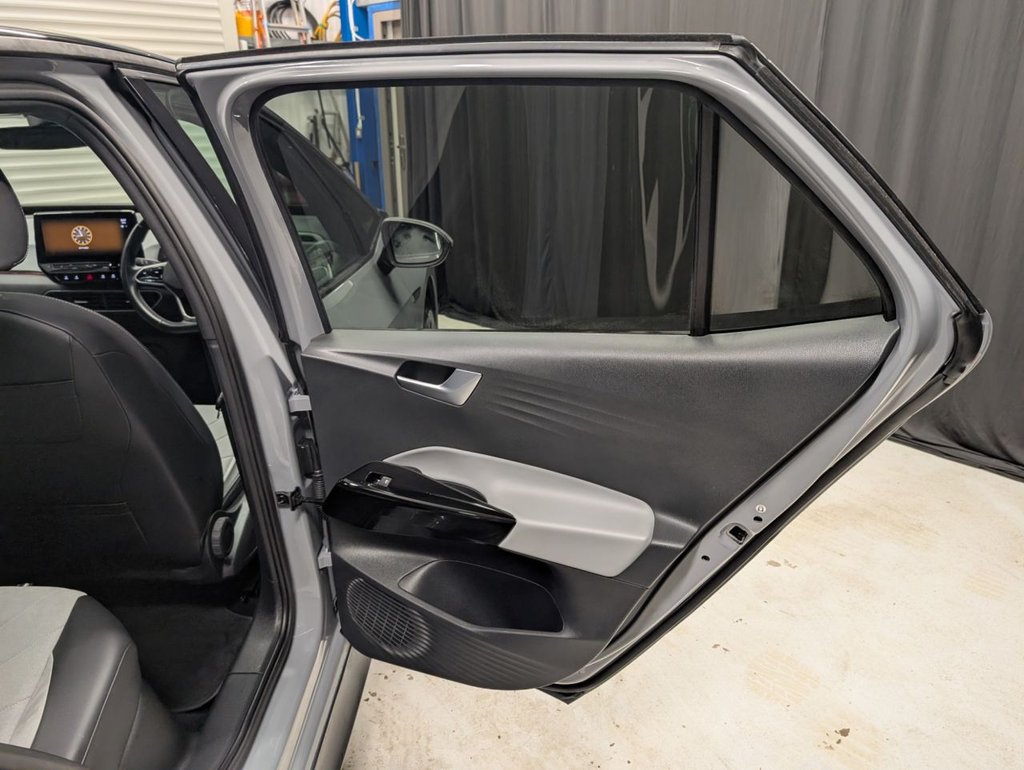 Used Volkswagen ID.3 2022 for sale - 76617446: Photo 36