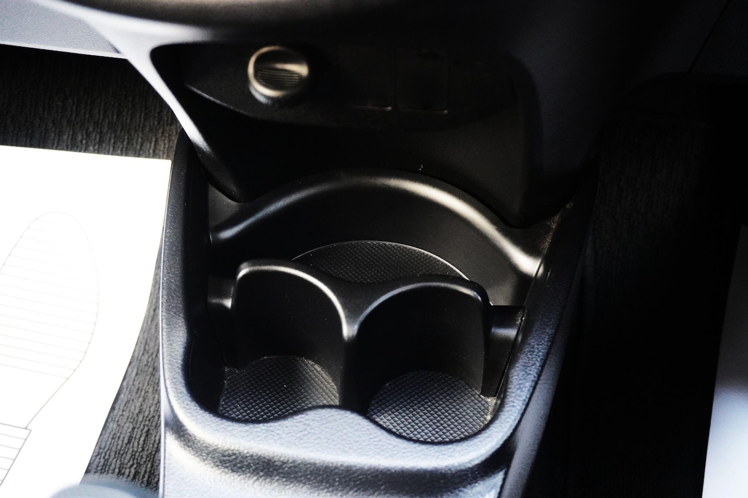 Used Toyota Vitz for sale - 77358724: Photo 27