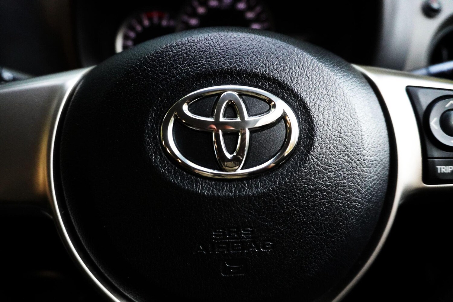 Used Toyota Vitz for sale - 77358724: Photo 30