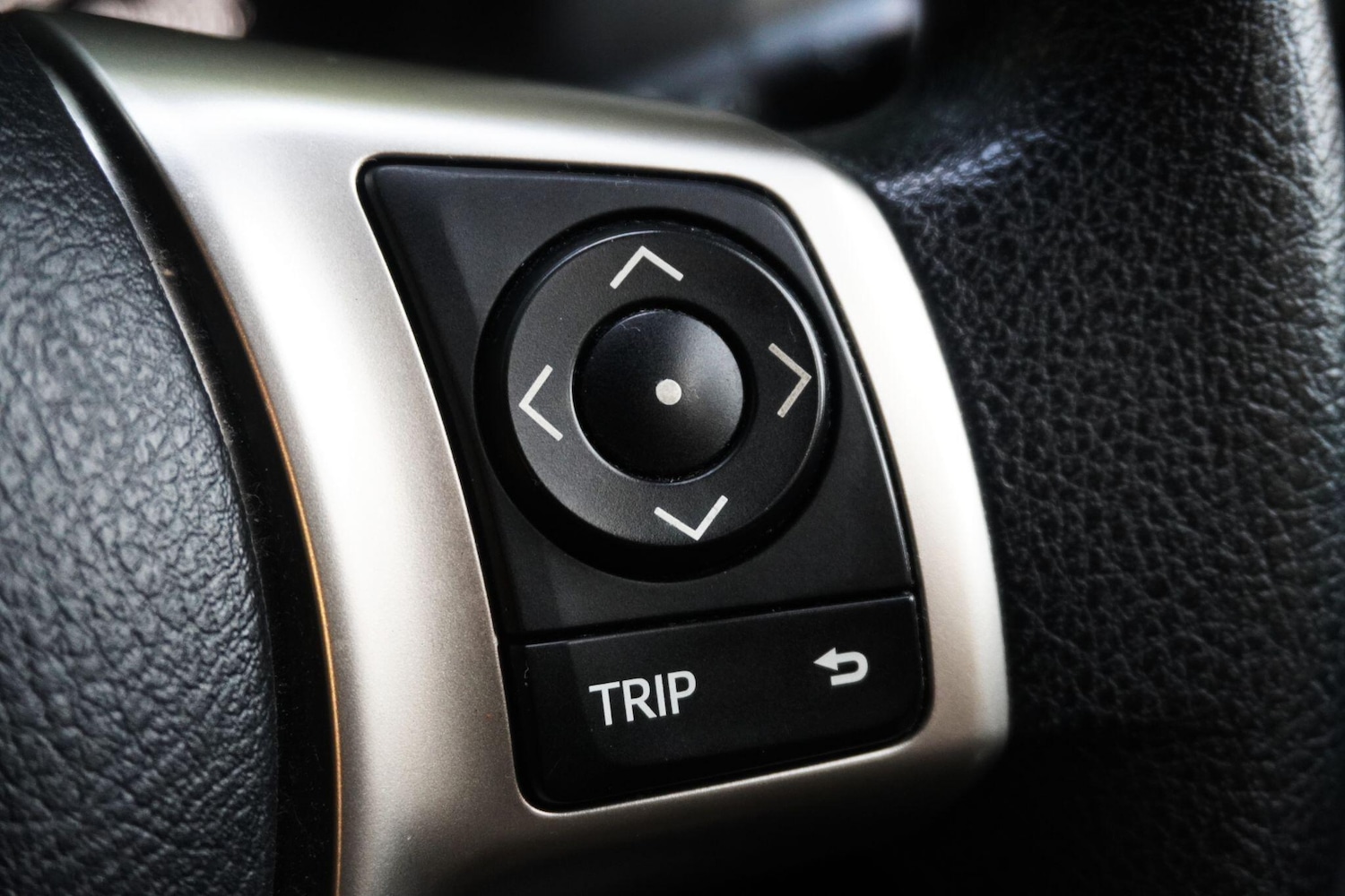 Used Toyota Vitz for sale - 77358724: Photo 33