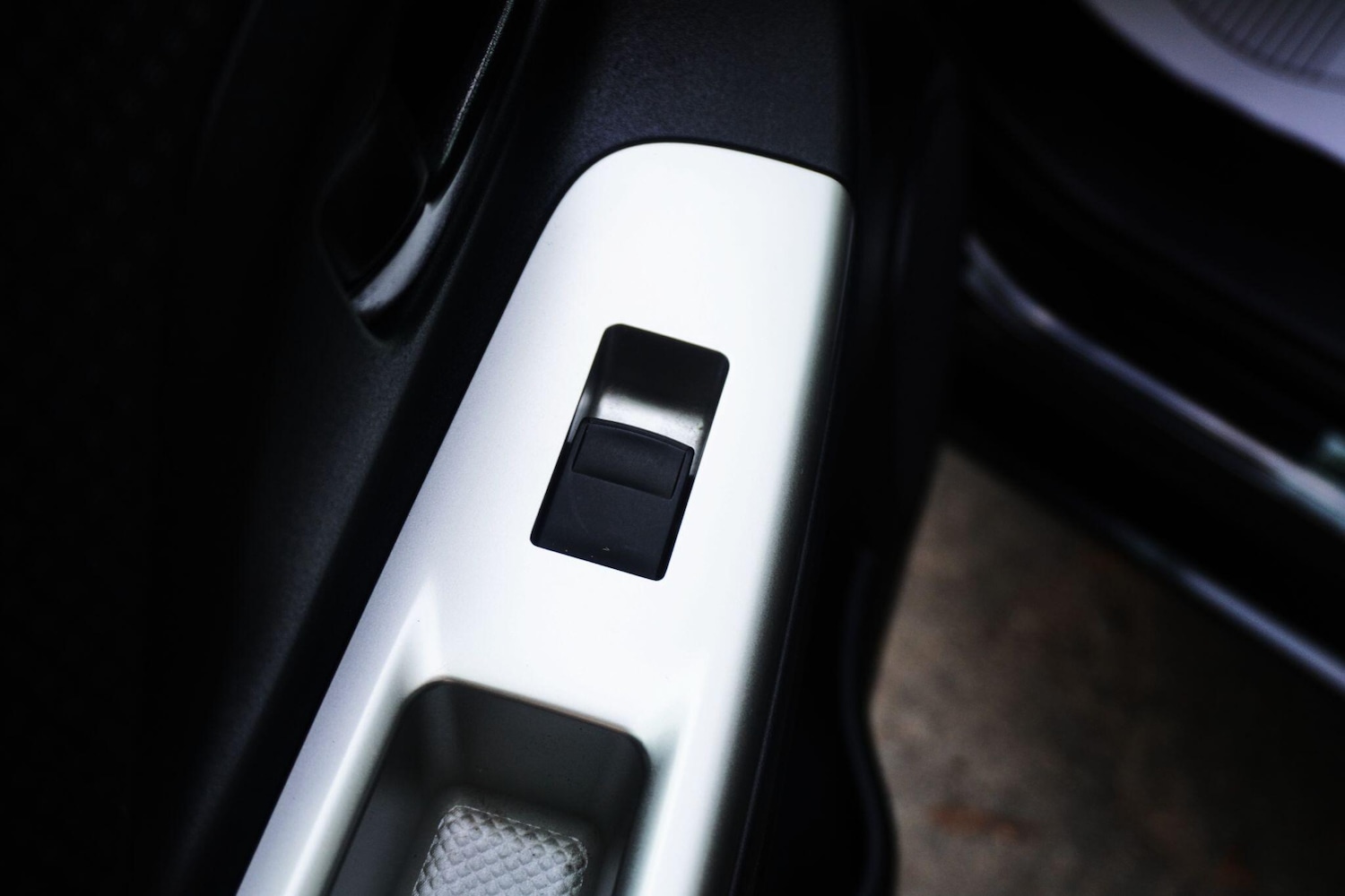 Used Toyota Vitz for sale - 77358724: Photo 44