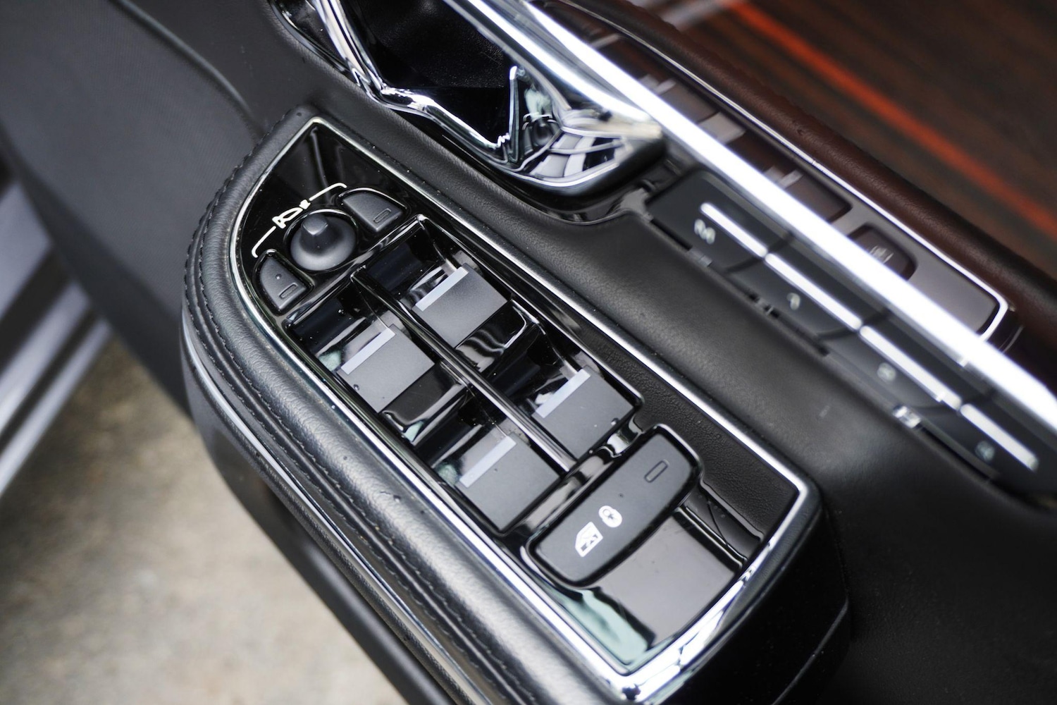 Used Jaguar XJ 2017 for sale - 76990570: Photo 13