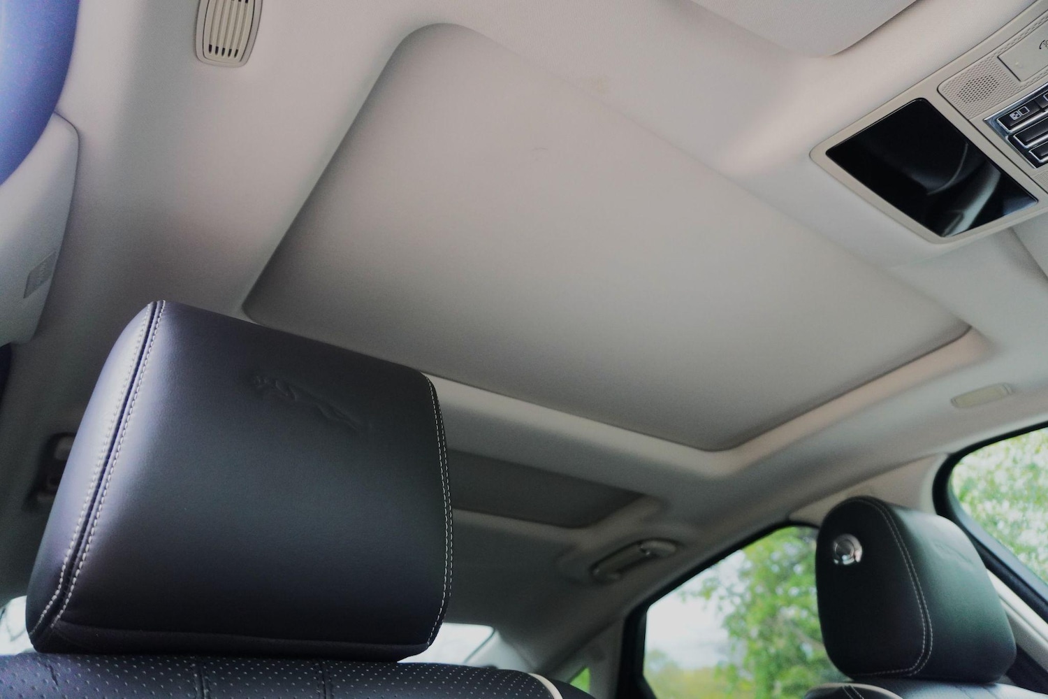 Used Jaguar XJ 2017 for sale - 76990570: Photo 18