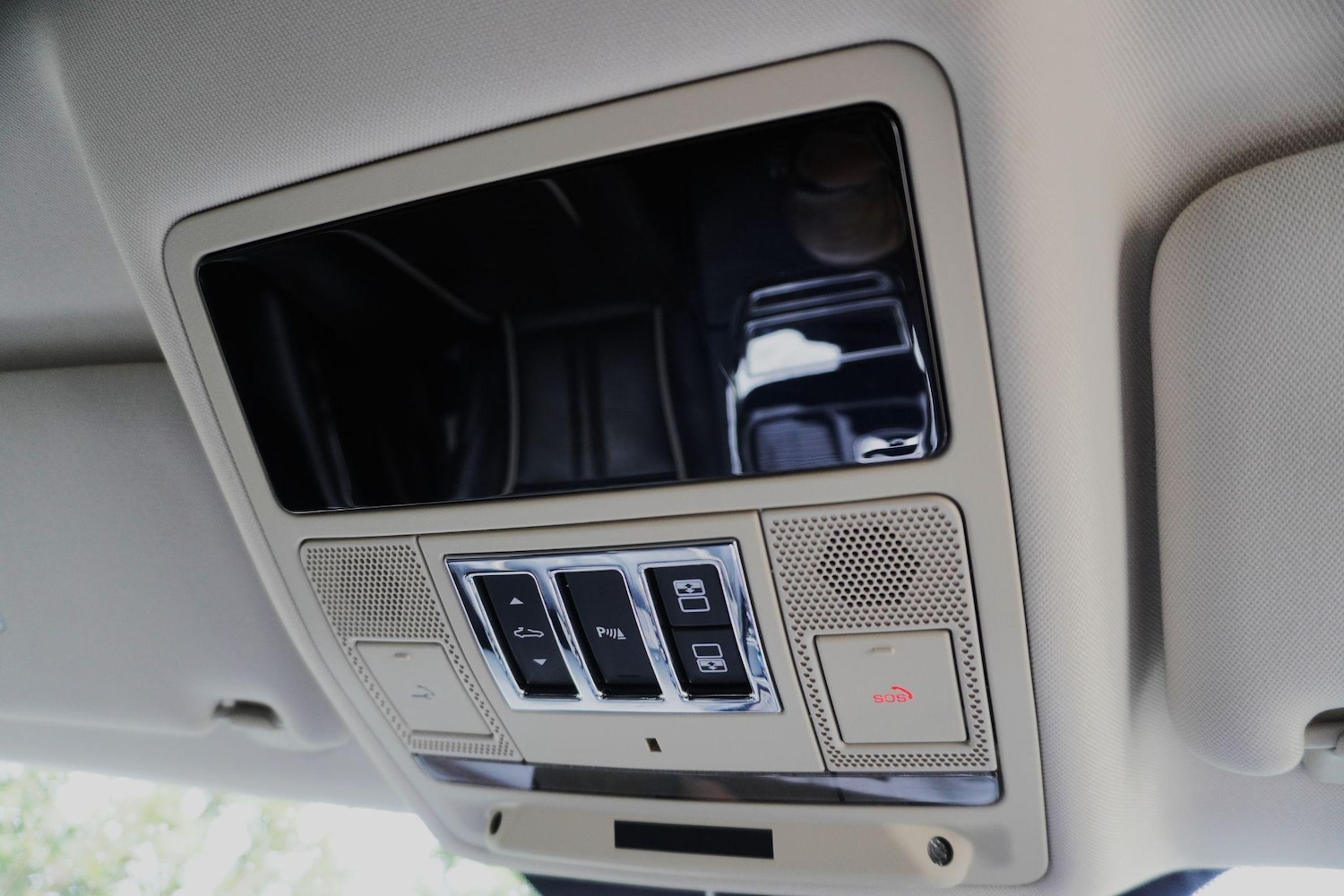 Used Jaguar XJ 2017 for sale - 76990570: Photo 22