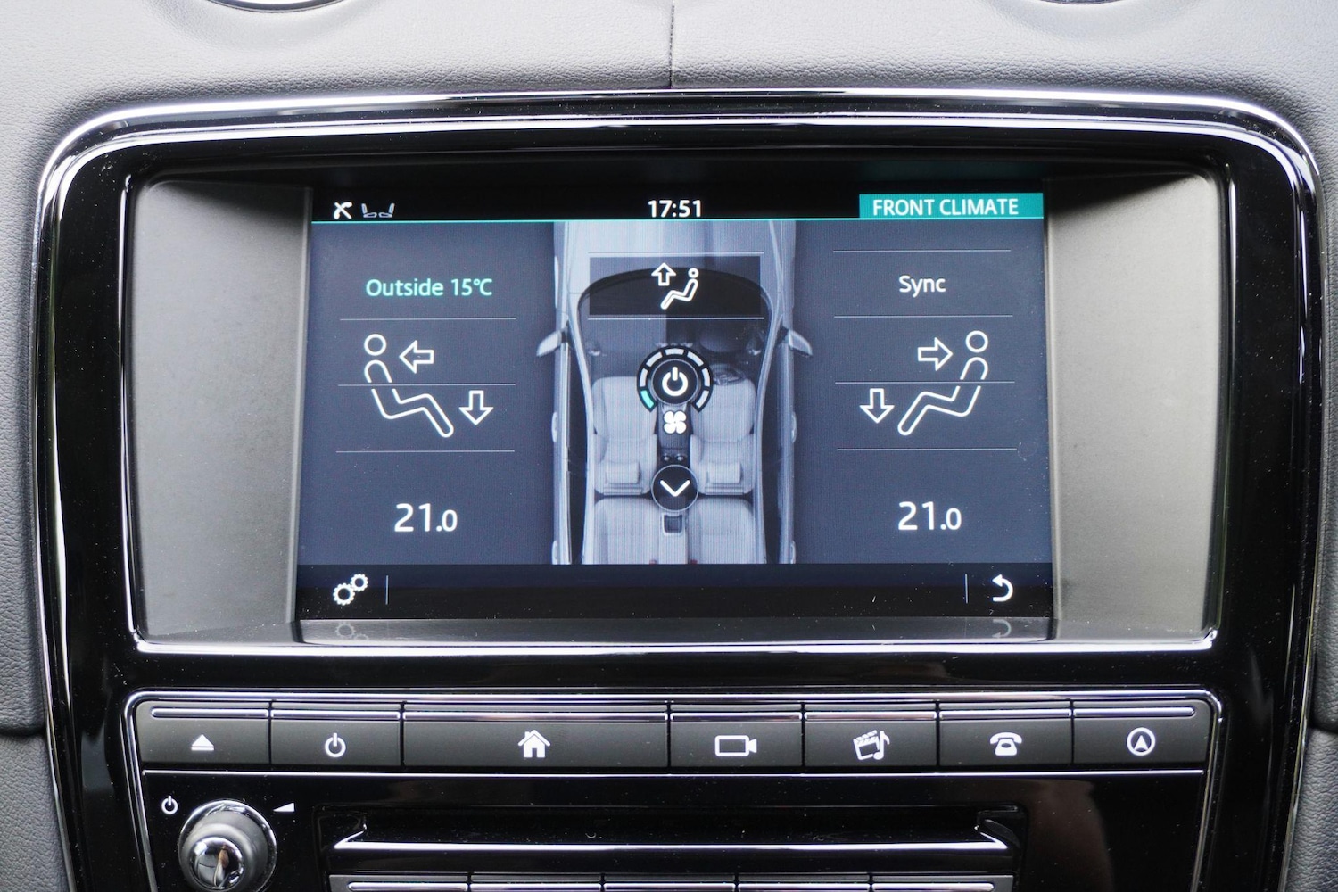 Used Jaguar XJ 2017 for sale - 76990570: Photo 28