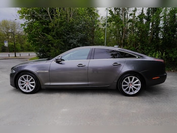Used Jaguar XJ 2017 for sale - 76990570: Photo