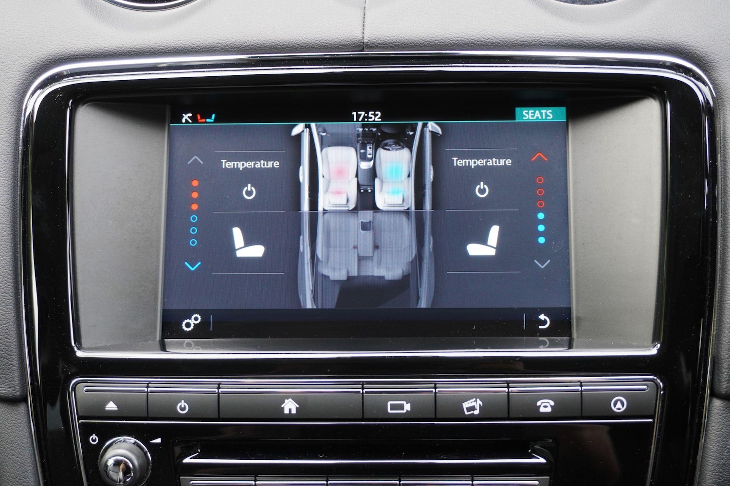 Used Jaguar XJ 2017 for sale - 76990570: Photo 30