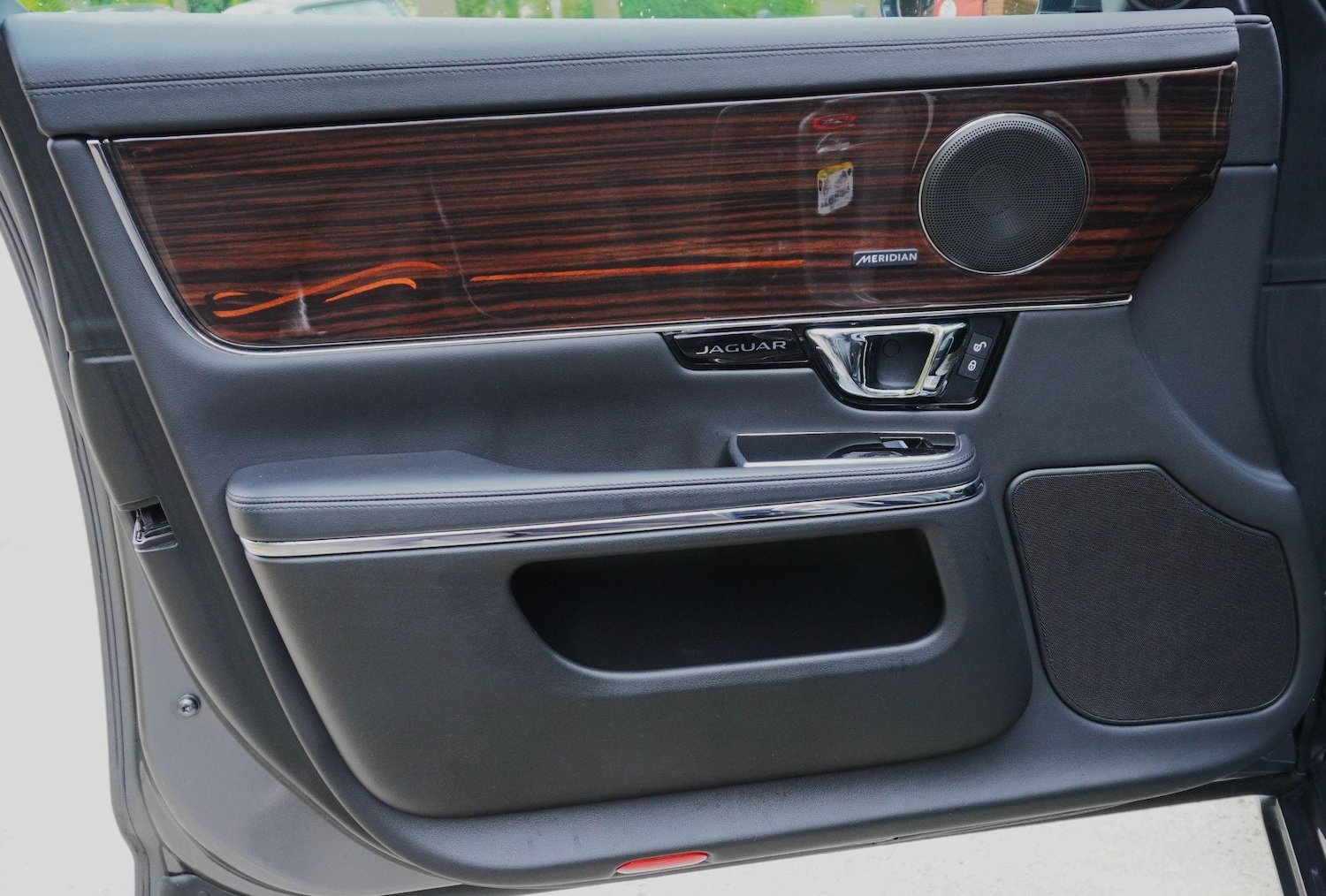 Used Jaguar XJ 2017 for sale - 76990570: Photo 51