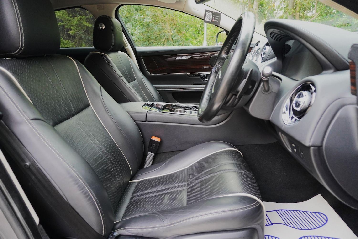 Used Jaguar XJ 2017 for sale - 76990570: Photo 9