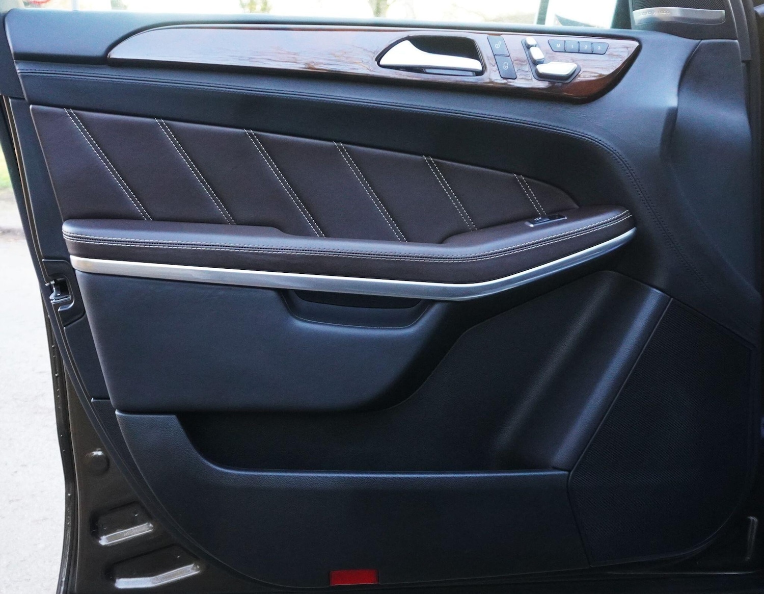 Used Mercedes-Benz GLS 2017 for sale - 76823690: Photo 56